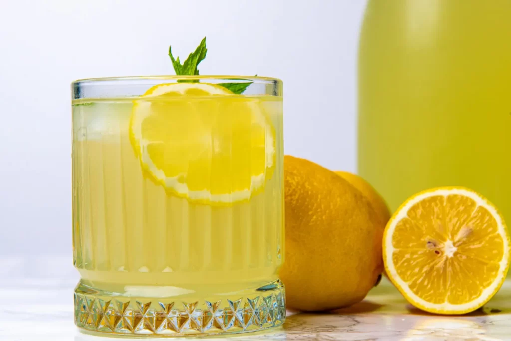 Ev Yapımı Limonata